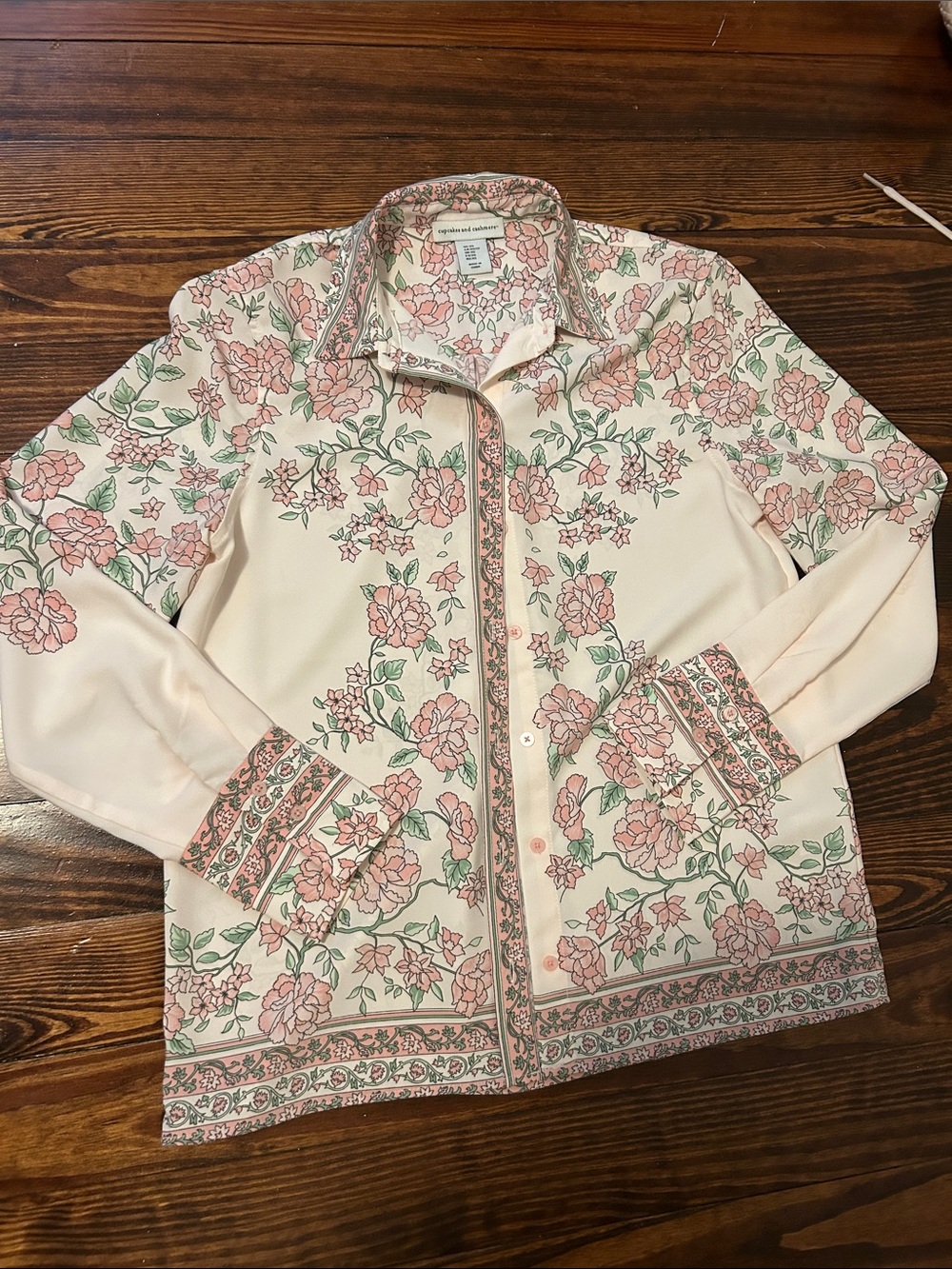 cupcakes & cashmere Cream Floral Button-Front Blouse